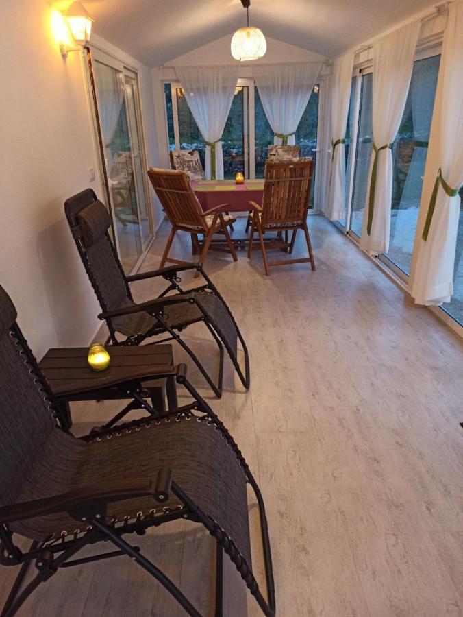 Holiday House Vela Vrta Sveti Ivan Dobrinjski ภายนอก รูปภาพ